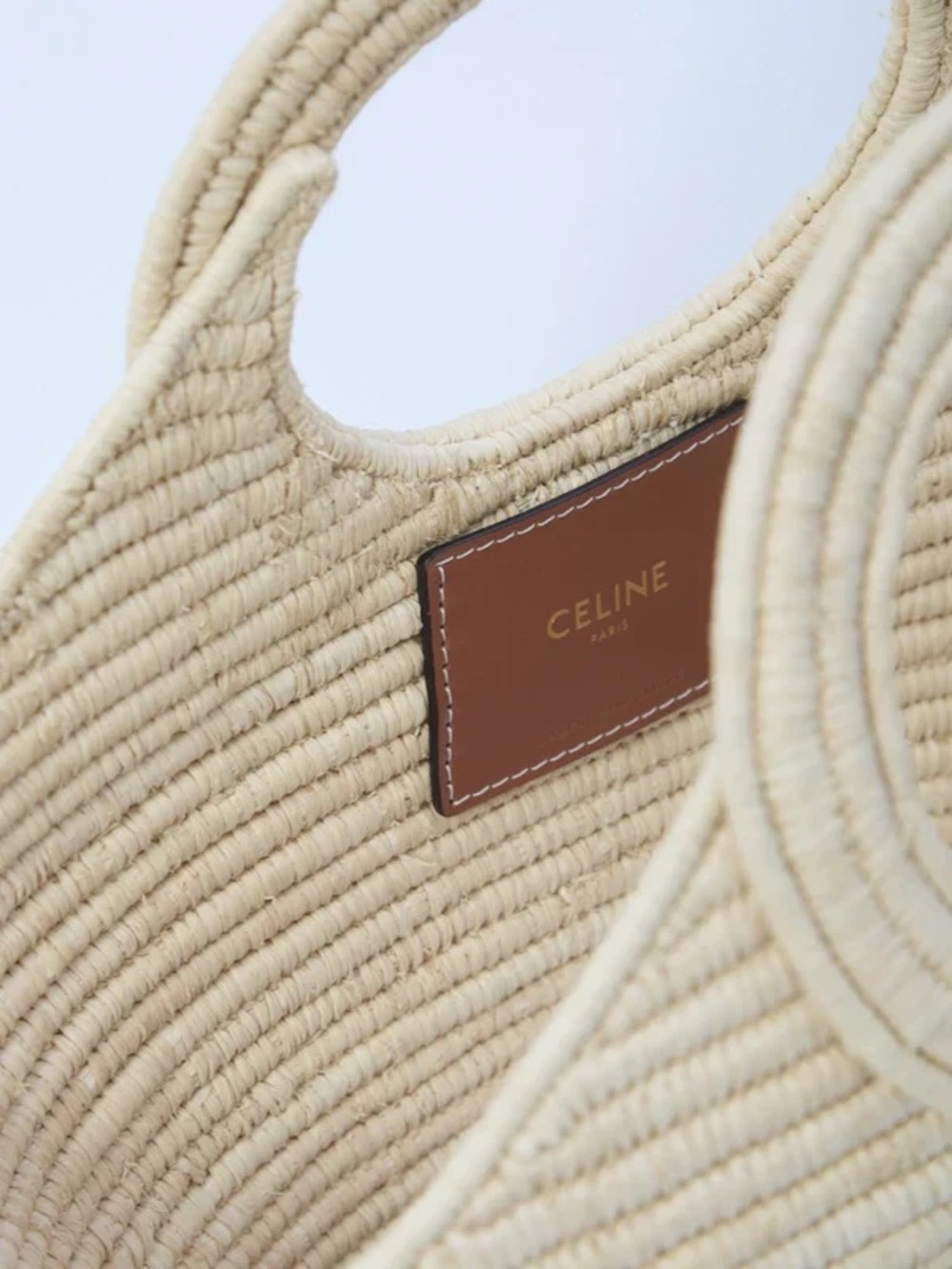 New Celine Braided Panier in Raffia Handbag - Picture 4 of 4